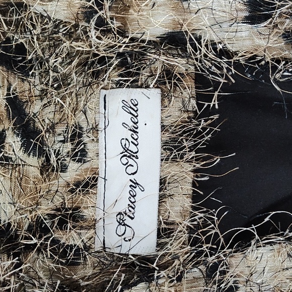 Leopard furry fuzzy jacket - Picture 3 of 7